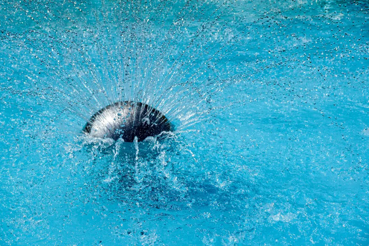 What Does a Pool Aerator Do? Defeating Your Hot Water Blues
